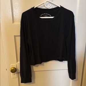 Black Long Sleeve Tee